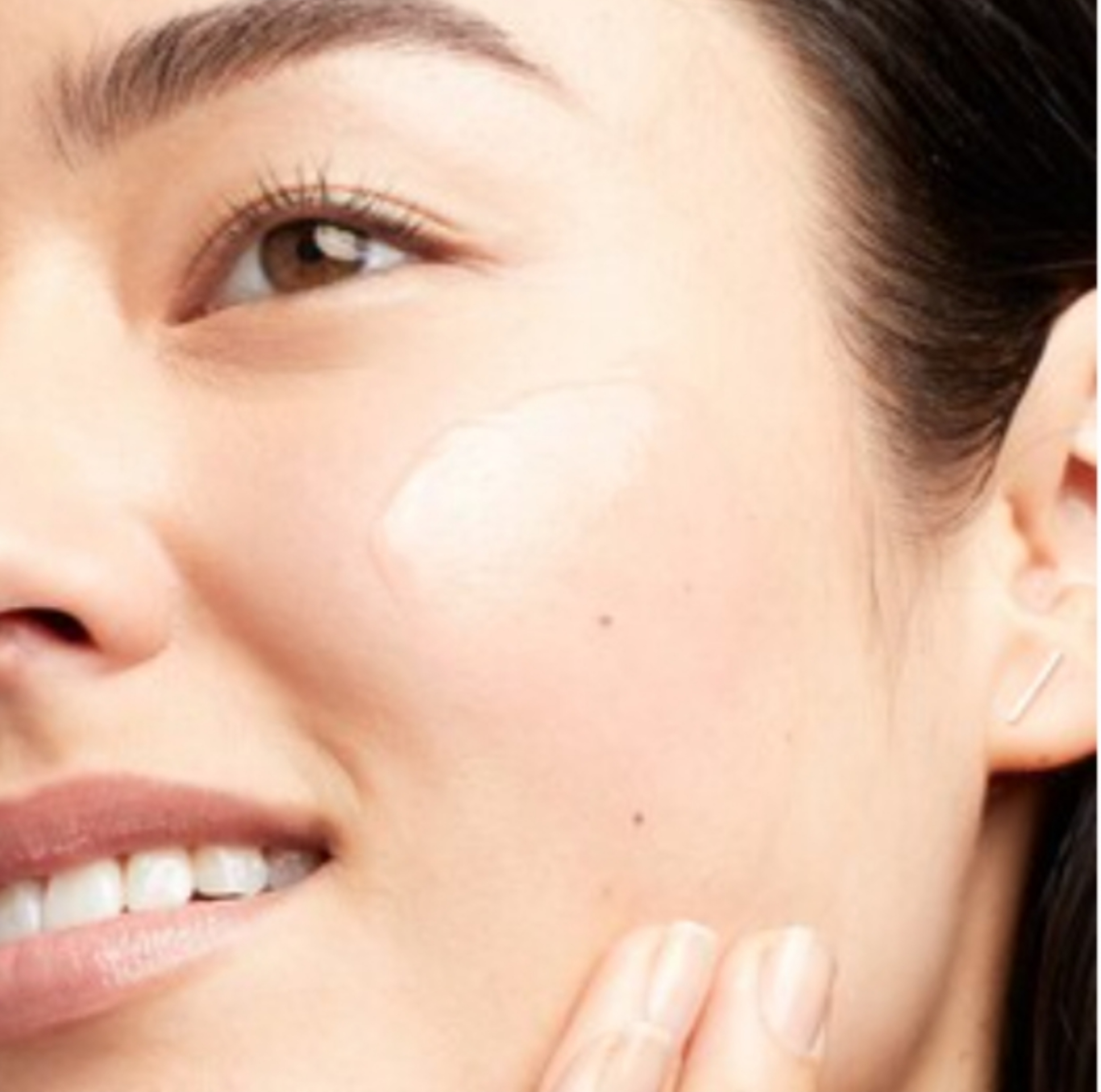 پرایمر و نقش آن در زیبایی و سلامت پوست صورت