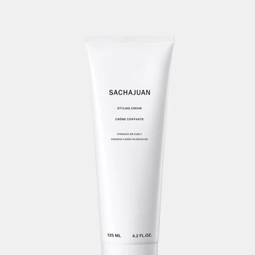 کرم استایلینگ مو اصل اروپایی SACHAJUAN ALGAE BIOSCIENCE   ADLNI DIDAEATIAN STYLING   CREAM  Styling Cream, containing the Ocean Silk Technology, makes hair soft and silky with superb shine. Protects from heat and definition