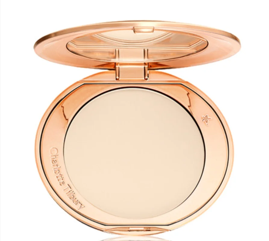پنکک شارلوت تیلبری رنگ  لایت اصل اروپایی AIRBRUSH FLAWLESS FINISH CHARLOTTE TILBURY